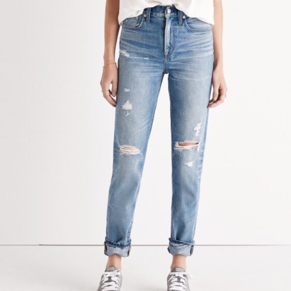 Madewell perfect vintage distressed jean